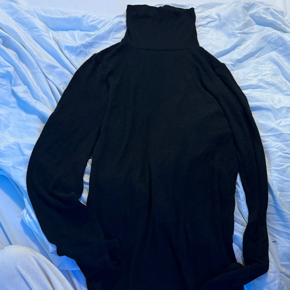 Aerie Real Soft Black Turtleneck